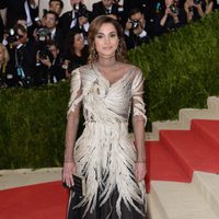 Rania de Jordania en la Gala del MET 2016