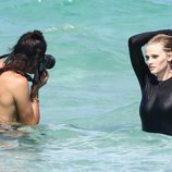 Lara Stone en bañador en una sesión de fotos en Miami