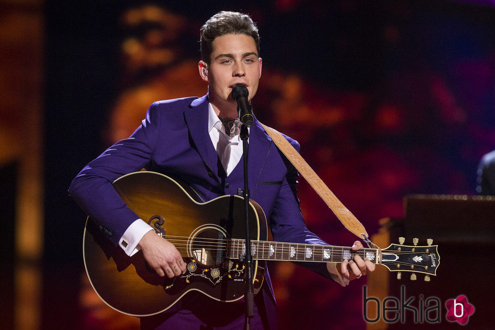 Douwe Bob (Países Bajos) en el Festival de Eurovisión 2016