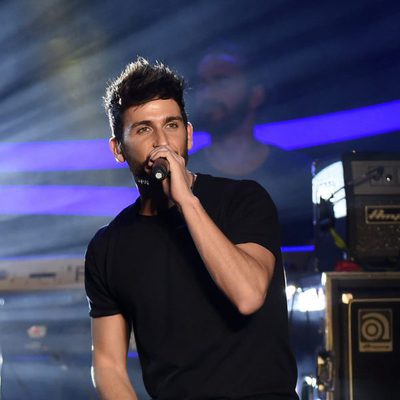 Todas las imágenes del grupo Auryn