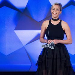 Jennifer Lawrence en GLAAD Media Awards 2016