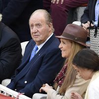 El Rey Juan Carlos y la Infanta Elena en la corrida de San Isidro 2016