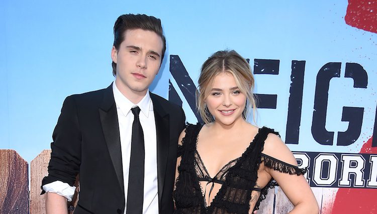 Chloe Moretz y Brooklyn Beckham en la premiere de 'Malditos Vecinos 2'