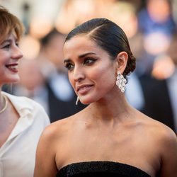 Inma Cuesta en la alfombra roja de 'Julieta' en el Festival de Cannes 2016