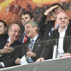 El Rey Juan Carlos en la final de la Europa League 2016 entre el Sevilla y el Liverpool