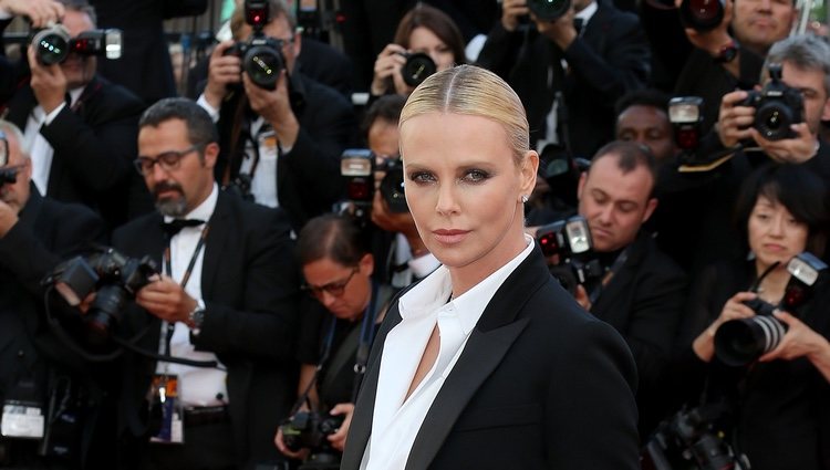 Charlize Theron en el estreno de 'The last face' en Cannes 2016