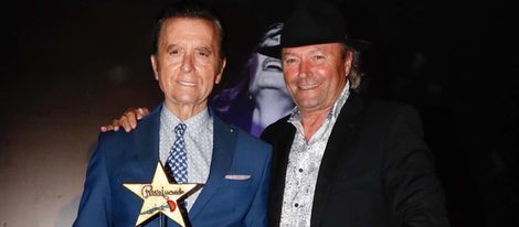 Amador Mohedano  y José Ortega Cano en los premios 'Estrella a la más grande' en Chipiona 2016