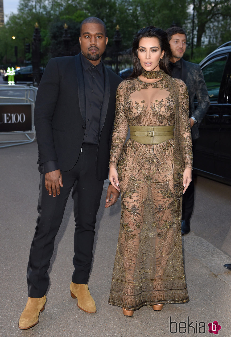 Kim Kardashian y Kanye West en la fiesta del 100 aniversario de Vogue en Londres