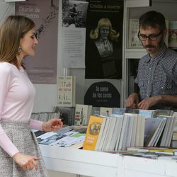 La Reina Letizia durante la inauguración de la 75 edición de la Feria del Libro en Madrid