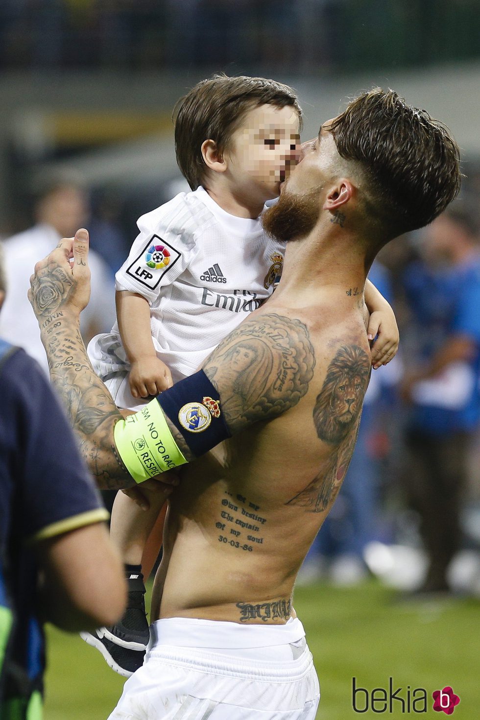 Sergio Ramos con su hijo Sergio en la final de la Champions League 2016