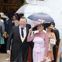 César Cadaval y Patricia Rodríguez durante la boda de su hija Marta en Sevilla