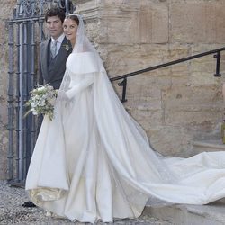 Alejandro Santo Domingo y Charlotte Wellesley durante su boda en Granada