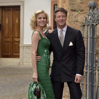 Eva Herzigová y Gregorio Marsiai durante la boda de Alejandro Santo Domingo y Charlotte Wellesley