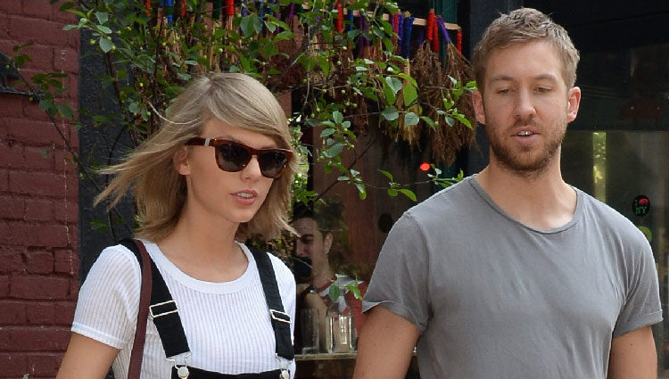 Calvin Harris y Taylor Swift paseando cogidos de la mano por Nueva York