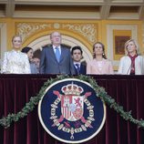 Cristina Cifuentes, el Rey Juan Carlos, la Infanta Elena y Froilán en la corrida de la Beneficencia 2016