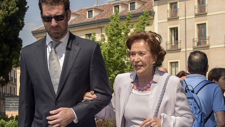 Carmen Franco Polo durante la comunión de Eugenia de Borbón en Madrid