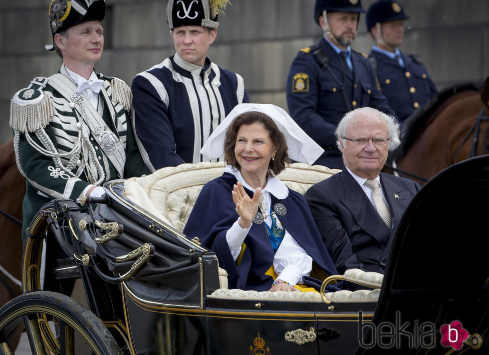 Carlos Gustavo y Silvia de Suecia en el Día Nacional de Suecia 2016