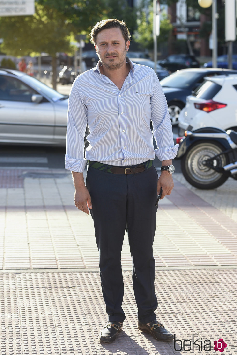 Juan Peña en el funeral del hermano de Ivonne Reyes