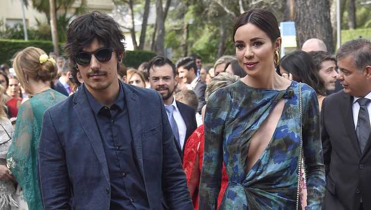 Dafne Fernández y Mario Chavarría en la boda de Juan Carmona y Sara Verdasco 