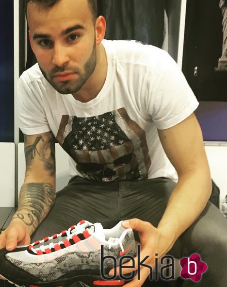 Jesé Rodríguez presentando unas nuevas zapatillas de deporte