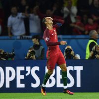 Cristiano Ronaldo desesperado por no marcar gol a Austria en la Eurocopa 2016