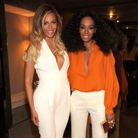 Beyoncé y Solange Knowles en el aniversario de la fundación 'Chime For Change'