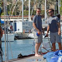 Pau Donés en un velero en Mallorca