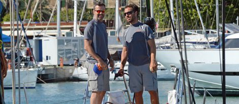 Pau Donés en un velero en Mallorca