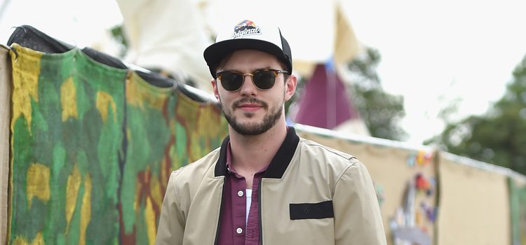 Nicholas Hoult en el festival de Glastonbury 2016