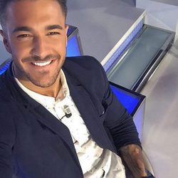 Hugo Paz en el plató de MYHYV