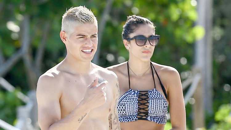 James Rodríguez y Daniela Ospina