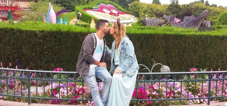 Yolanda y Jonathan ('GH 15') en Disneyland