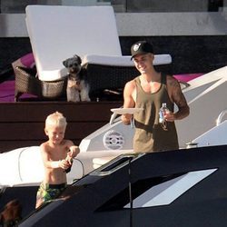 Justin Bieber con su hermano pequeño de vacaciones en Miami