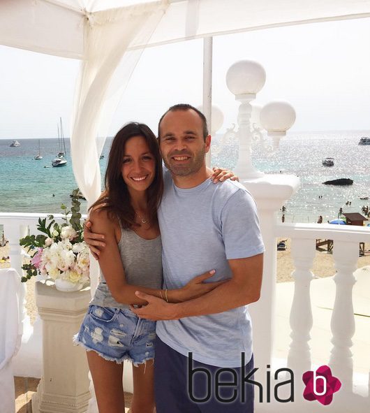 Andrés Iniesta y Anna Ortiz celebran su cuarto aniversario de boda