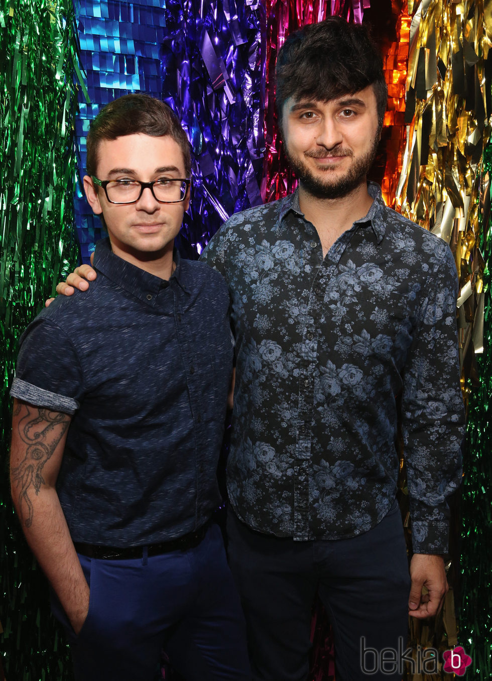 Christian Siriano y Brad Walsh durante la LGBTQ PRIDE en The Spotted Pig