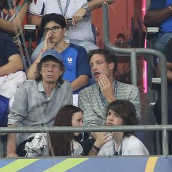 Mick Jagger con sus hijos James y Lucas en la final de la Eurocopa 2016