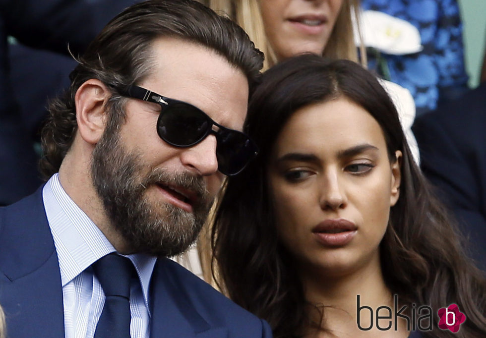 Bradley Cooper e Irina Shayk en la final de Wimbledon 2016