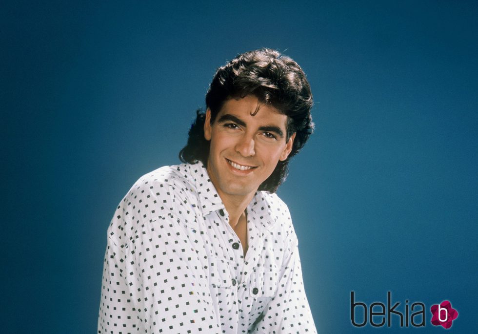 George Clooney como George Burnett en 'The Facts of Life'