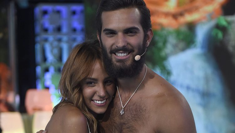 Steisy y Suso en el plató de 'Supervivientes'