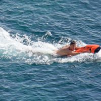 Cristiano Ronaldo surcando el Mediterráneo con una tabla a motor