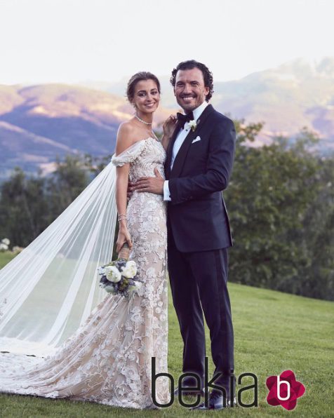 Gabriela Palatchi y Ediz Elhadef el día de su boda