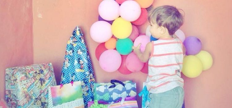 El hijo de Raquel del Rosario y Pedro Castro en la fiesta por su 2 cumpleaños