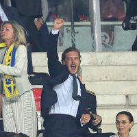 Pierre Casiraghi celebra un gol en un partido de fútbol