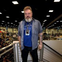 Kristian Nairn en la firma de 'Juego de Tronos' durante la Comic-Con 2016