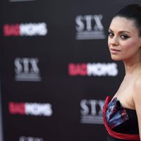 Mila Kunis en el estreno de 'Bad moms' en Los Ángeles.