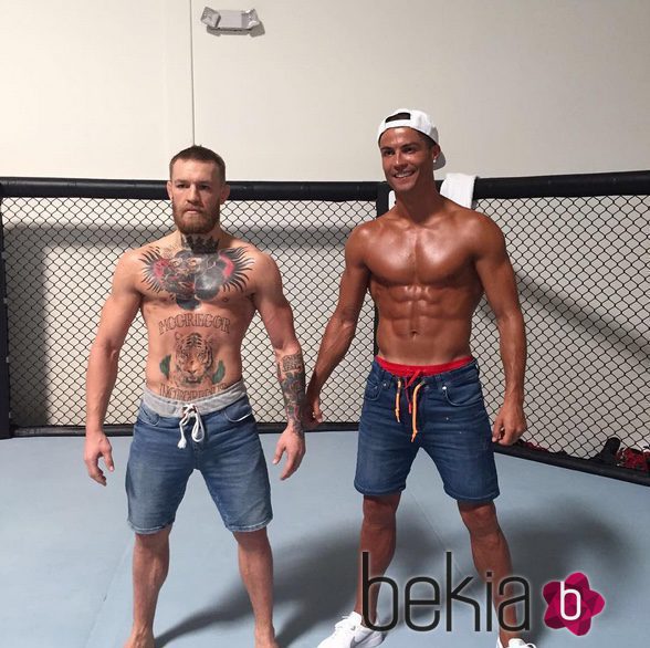 Cristiano Ronaldo y Conor McGregor en un gimnasio en Las Vegas