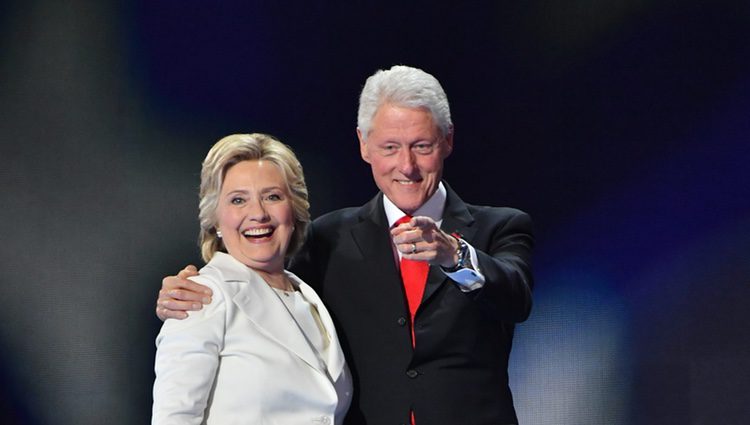 Hillary y Bill Clinton en su Convención Demócrata