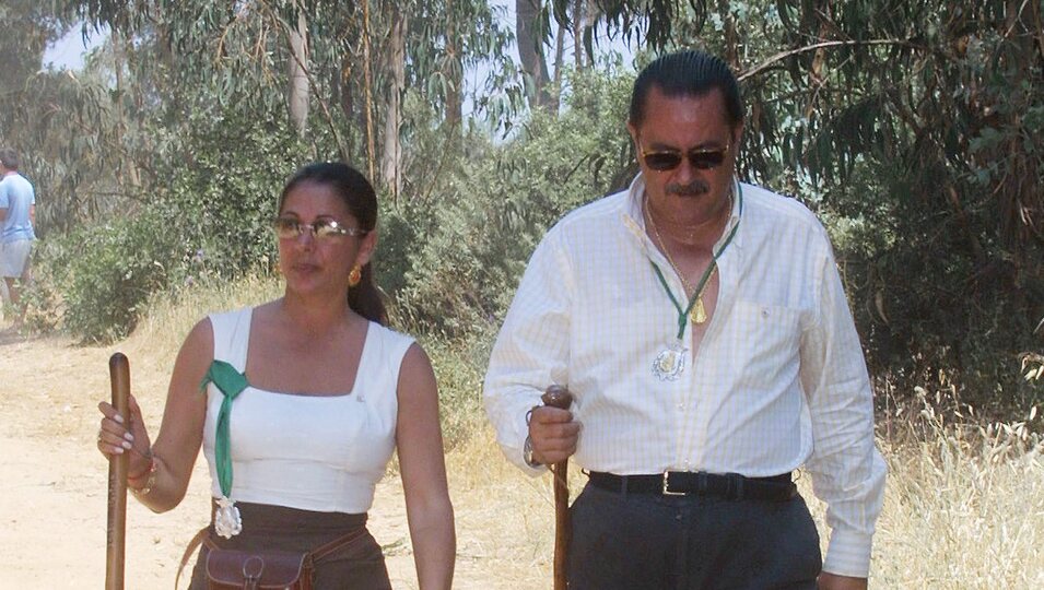 Isabel Pantoja y Julián Muñoz el día de la confirmación  de su romance en El Rocío