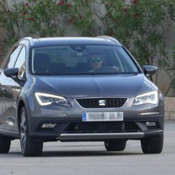 La Infanta Elena llegando al puerto de Palma de Mallorca en su vehículo