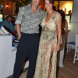 Jesús Olmedo y Nerea Garmendia durante una fiesta en Marbella